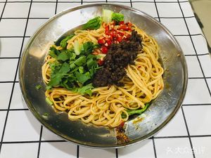 Xie Ji Yibin Burning Noodles (Guanghua North 5th Road Store)