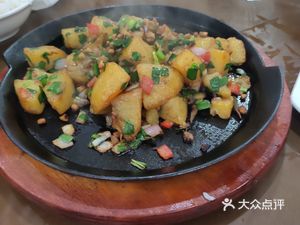 Chu Pin Lou Home-style Cuisine (Jiamei Xinju Store)