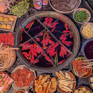 Yijiu Babai · Old Chongqing Hotpot (Zhonghai International Store)