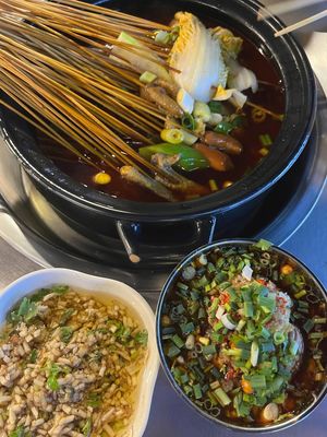 Zhouji Hot Pot (Lanting Ji Commercial Life Plaza Store)