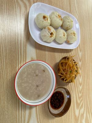Zhu Zhengzheng Baozi Shop