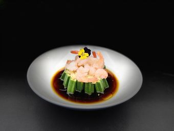Yushan Guildhall Private Kitchen, Board Games & Tea Tasting