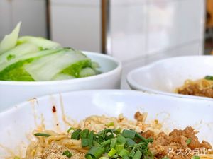 Mushroom Old Dough Noodle House (Dadi Xin Guanghua Plaza Branch)