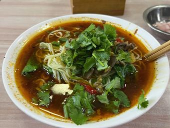 Chongqing Wan Za Mian (Dadi Xin Guanghua Plaza Branch)