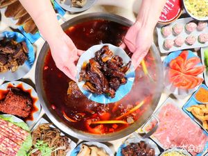 Tangjiasi Fresh Tripe Hot Pot (Taibo Ideal City Branch)