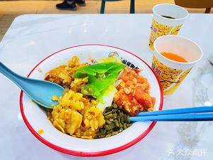 Qingyuan Pig Trotter Rice (Shidai No.1 Store)