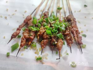 Zhen Xian Lu Zhongcan · Barbecue (Wansheng Garden Branch)
