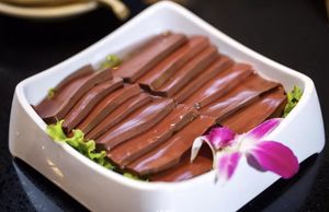Bangge Chen - Bangge Beef Offal Hot Pot