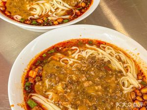Lao Jie Tofu Noodles (Furong Shujin Cheng Branch)