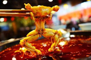 Yu La Quan Frog and Fresh Fish Hotpot (Botanical Garden Branch)