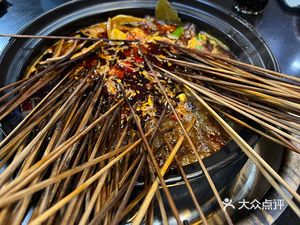 Guanxian Mama's Casserole & Spicy Stringed Dishes (Main Store)