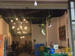 Shrimp Way (Qianqi Riverbank Store)