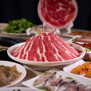 Niu Fudao Hot Pot & Grilling - Yellow Beef Soup Pot (Wenjiang Huamu Li Store)