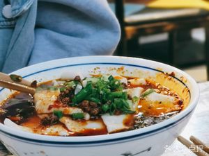 Qin Qin Bed Cover Noodle House