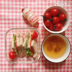 Chengdu University - Student No. 1 Canteen (Chengluo Avenue Branch)