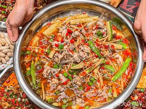 Chai Ge Fresh Seafood · Wang Chef's Jianghu Cuisine (Shiling Branch)