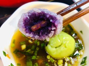 Chengdu University - No.6 Canteen Longjiang Pig Trotter Rice