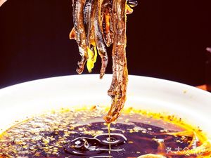 Xiao Shifu Crispy Eel · Specialty Dishes (Founder's Store Qinglong Lake)