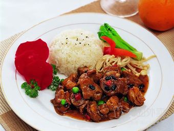 Qiaogu Stewed Chicken Noodles