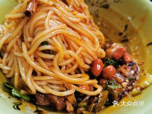 Tomato Scrambled Egg Noodles