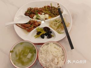 Shun Dao Wang Stir-Fried Fast Food (Guomao Fashion Hub Branch)