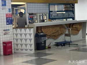 Crab Supreme Crab Roe Lobster Rice & Noodle Bowl