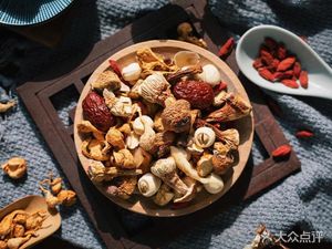 Gui Zhen Yuan Mushroom Soup Rice Noodles