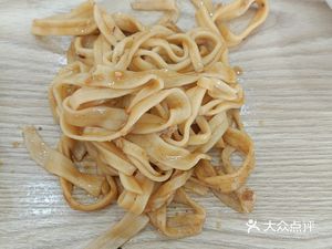 Liu Ge's Three-Style Noodle Shop (Yiyuan Branch)