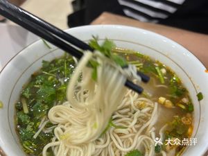 Lanzhou Hand-Pulled Noodles (Lianyi Building Branch)