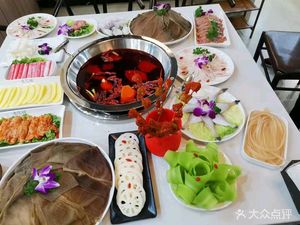 Jiang Manding Old Courtyard Hot Pot