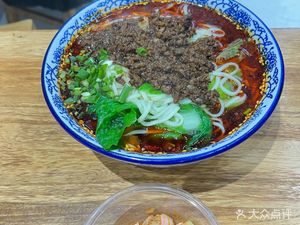 Old Duck Soup Rice Noodles