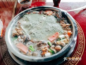 Qi Ge Black Bean Noodle Shop