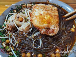 Old Brand Pig Intestine Rice Noodles