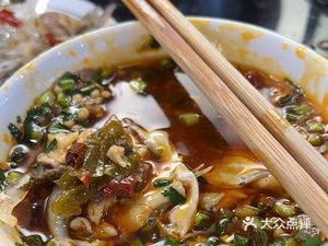 Teaching Fish Rabbit Hot Pot (Pengzhen Branch)