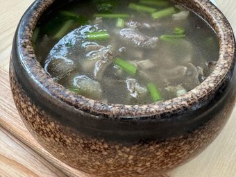 Quanniu Dao Le Shan Qiao Jiao Niurou Chuang Xiao Guan