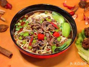 Beef Tripe Rice Noodles · Dumplings · Braised Chicken (Hua Yang Nian Jia Tian Xia Store)