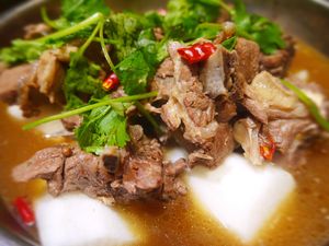 Long Shi Tu Tou (Tong Sheng Lu Store)