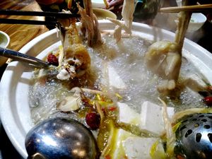 Yunnan Tianma Chicken Wild Vegetable Restaurant (Hesheng Store)