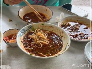 Shao Chef's Fresh Stir-Fried Pork Sauce Noodles (Yangguang Xingju Branch)