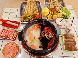 Visa-Free Hot Pot Skewers
