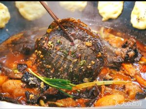 Soft-Shelled Turtle Fire Chicken · Roast Whole Lamb · Camping Seafood Barbecue (Airport Branch)