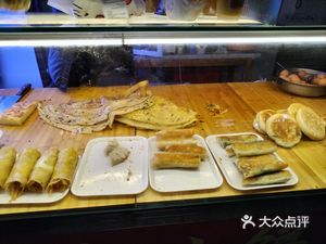 Yuan Hong Northeastern Pancake Shop (Shangdong Jin Cheng B Area Branch)