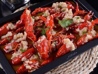 Longxia Meimei - Stir-Fried Fresh Lobster