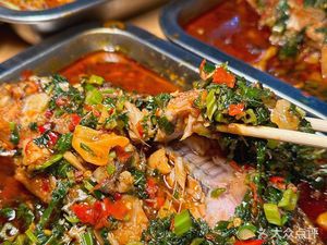 Liu San Niang's Fiery Stir-Fry