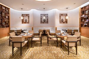 Chengdu Pujiang Hualian Year Fu Peng Inn Resort · Juwei Chinese Restaurant