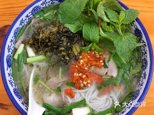 Qingcaodi攀枝花 Lamb Rice Noodles