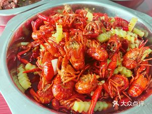 Ying Men Kou Red Braised Rabbit