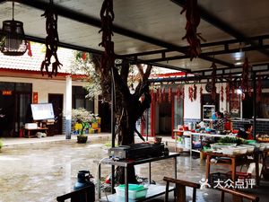 Hong Pai Lou Main Store