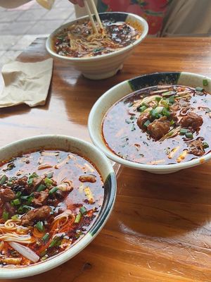 Zizhong Tu'er Noodles (Jiancai Road Branch)