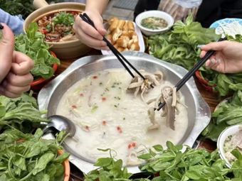 Huangjia Ma Yang Lamb Soup & Night Pig's Feet